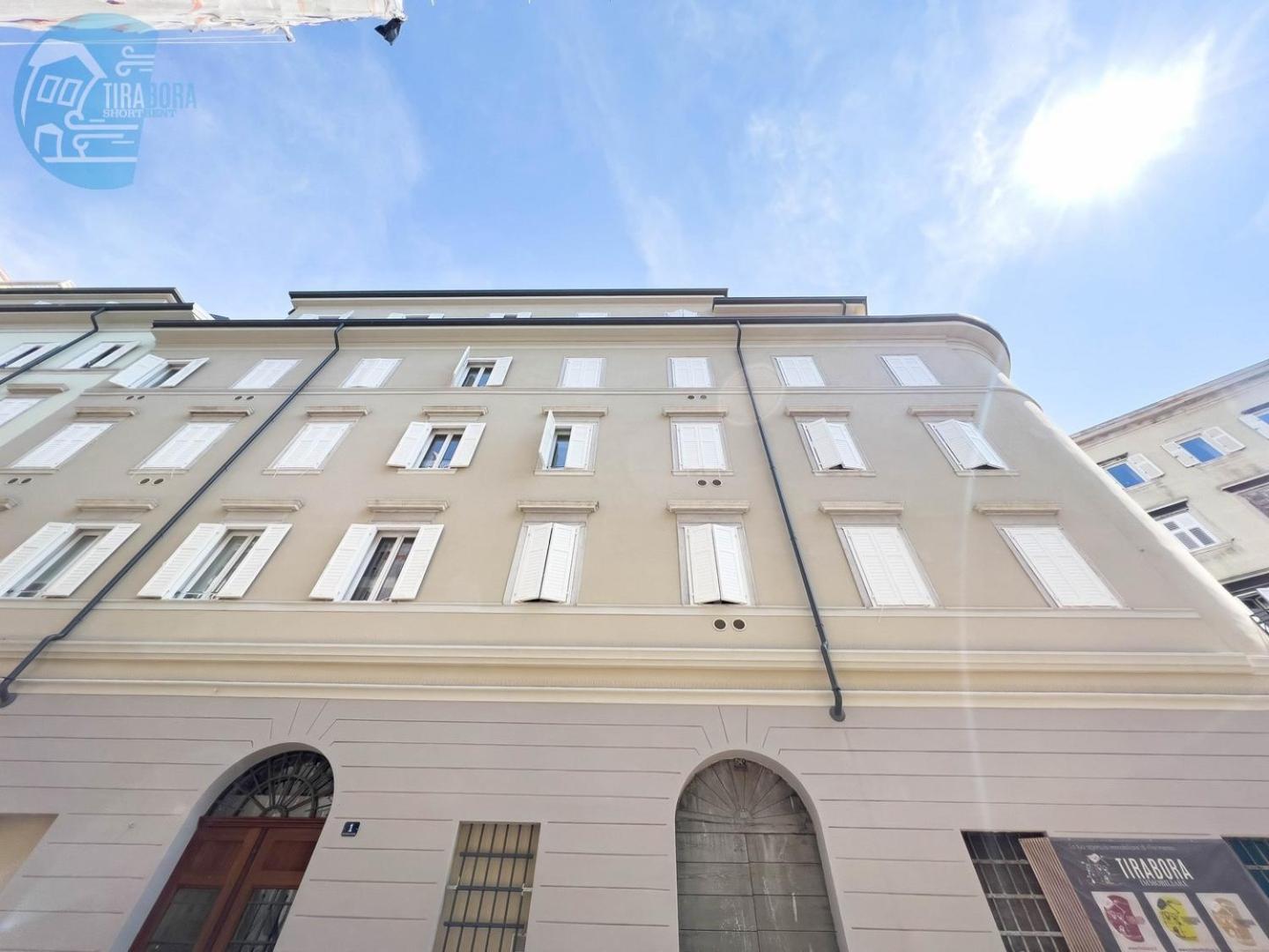 Slataper 11 Tirabora Short Rent Daire Trieste Dış mekan fotoğraf